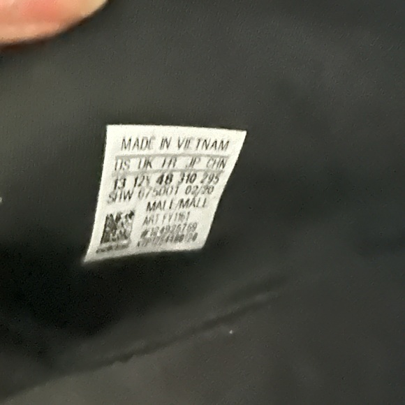 Brand new- Men’s Adidas AG Trefoil logo and the 3 stripes mark - Picture 9 of 11